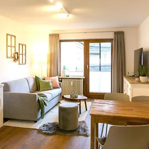 Balkon Mit Ruhigem Garten In Od1 Apartment
